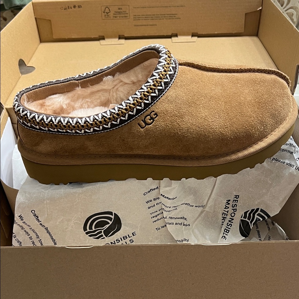 UGG Tasman Slippers Chesnut